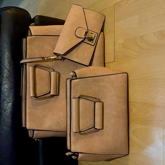 Pale pink arm purse, inside a hand bag and clutch - Picture 1 of 1